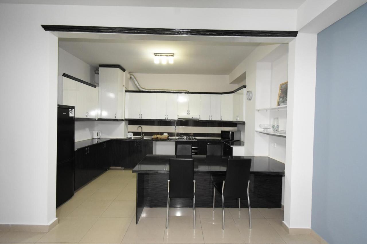 Mini Hotel Yerevan Ngoại thất bức ảnh
