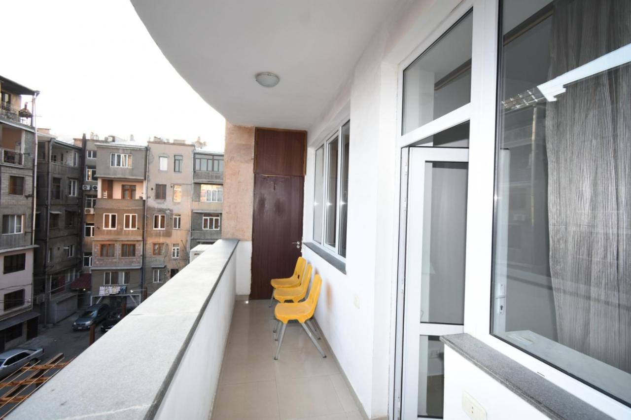 Mini Hotel Yerevan Ngoại thất bức ảnh