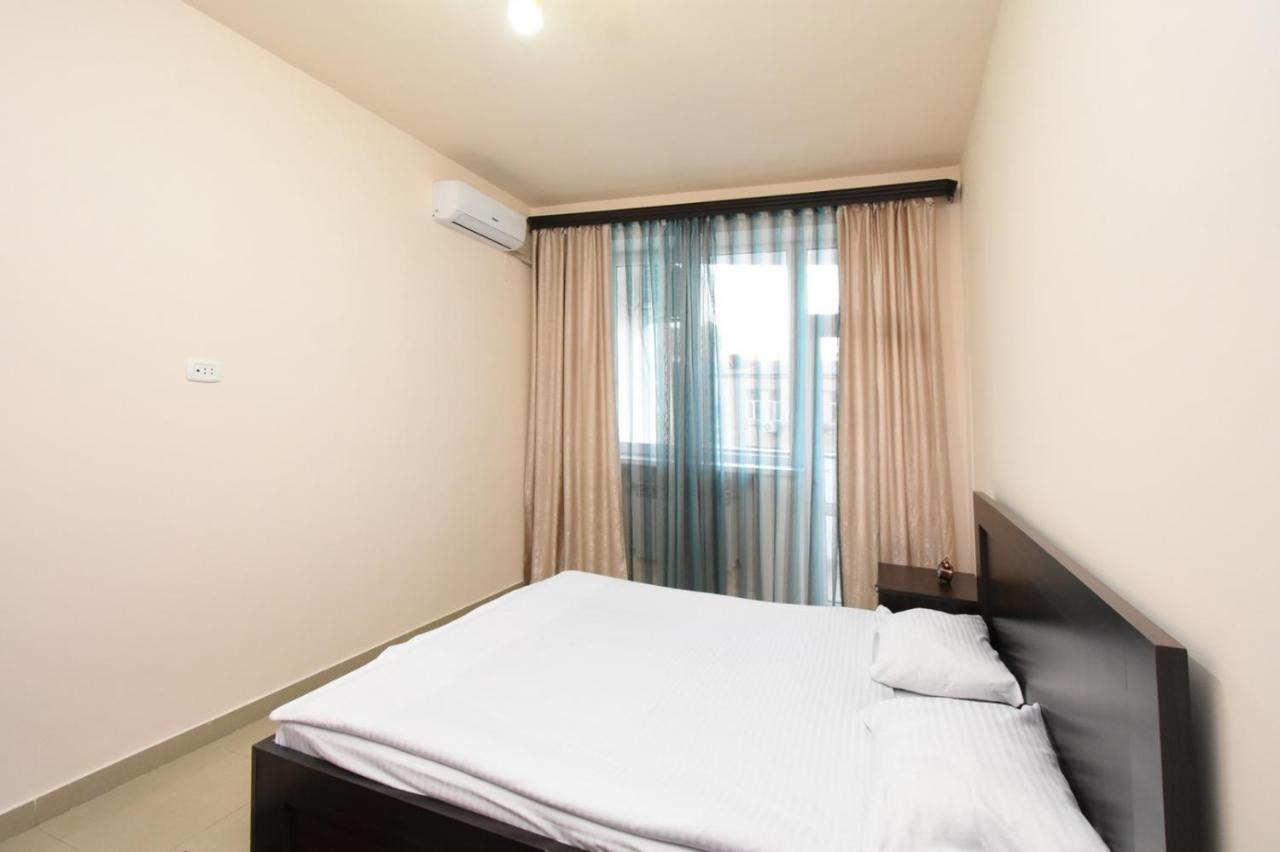 Mini Hotel Yerevan Ngoại thất bức ảnh