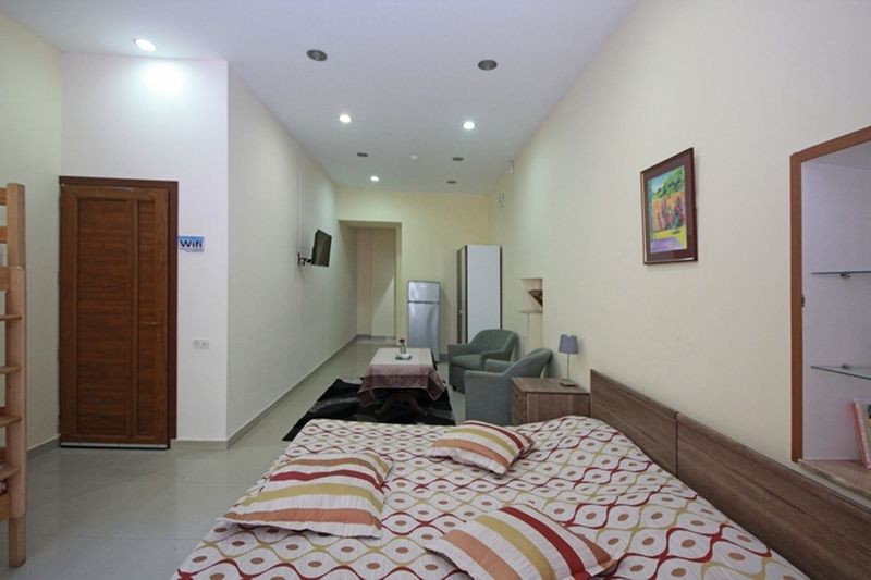 Mini Hotel Yerevan Ngoại thất bức ảnh