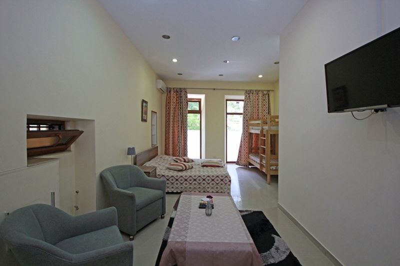 Mini Hotel Yerevan Ngoại thất bức ảnh